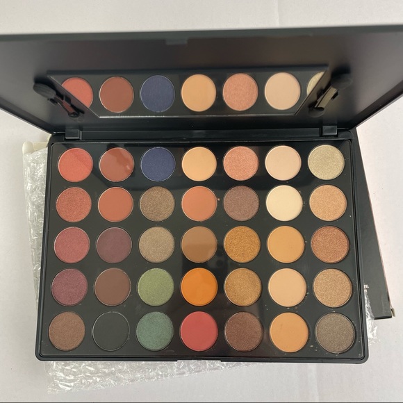 KARA Beauty Professional Makeup Palette ES03 - 35 - Picture 4 of 8
